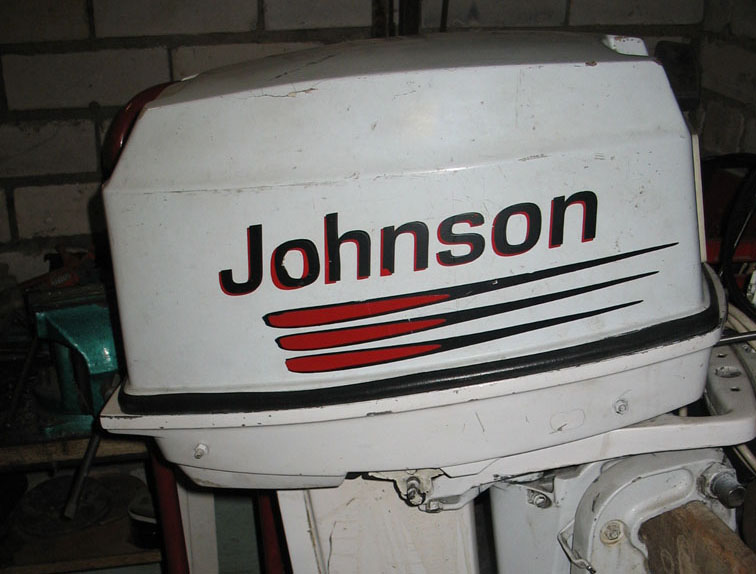 Мотор джонсон купить. Мотор Джонсон 30. Лодочный мотор Johnson 30. Лодочный мотор Джонсон 30 2х тактный. Лодочный мотор Джонсон 9.9 бирка.