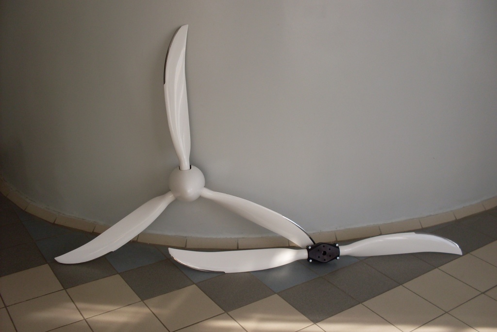 Yamaka With Propeller