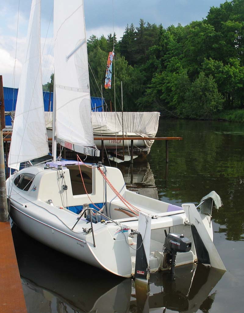 Швертбот. WINBOAT 370 швертбот. Швертбот Алекстар 18. Швертбот Мистраль. Швертбот 410.